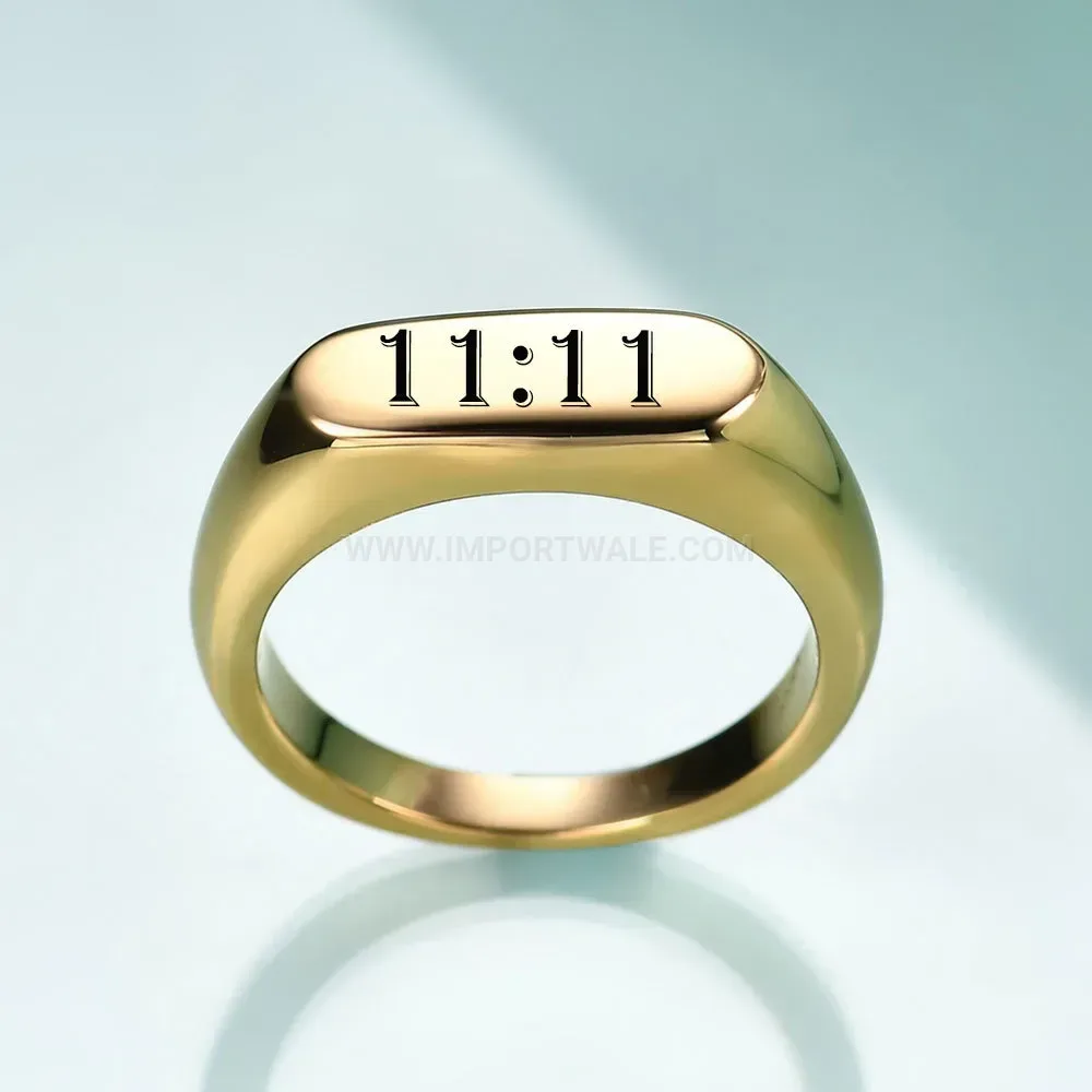 Fashion Engraved Oval Stainless Steel Signet Ring