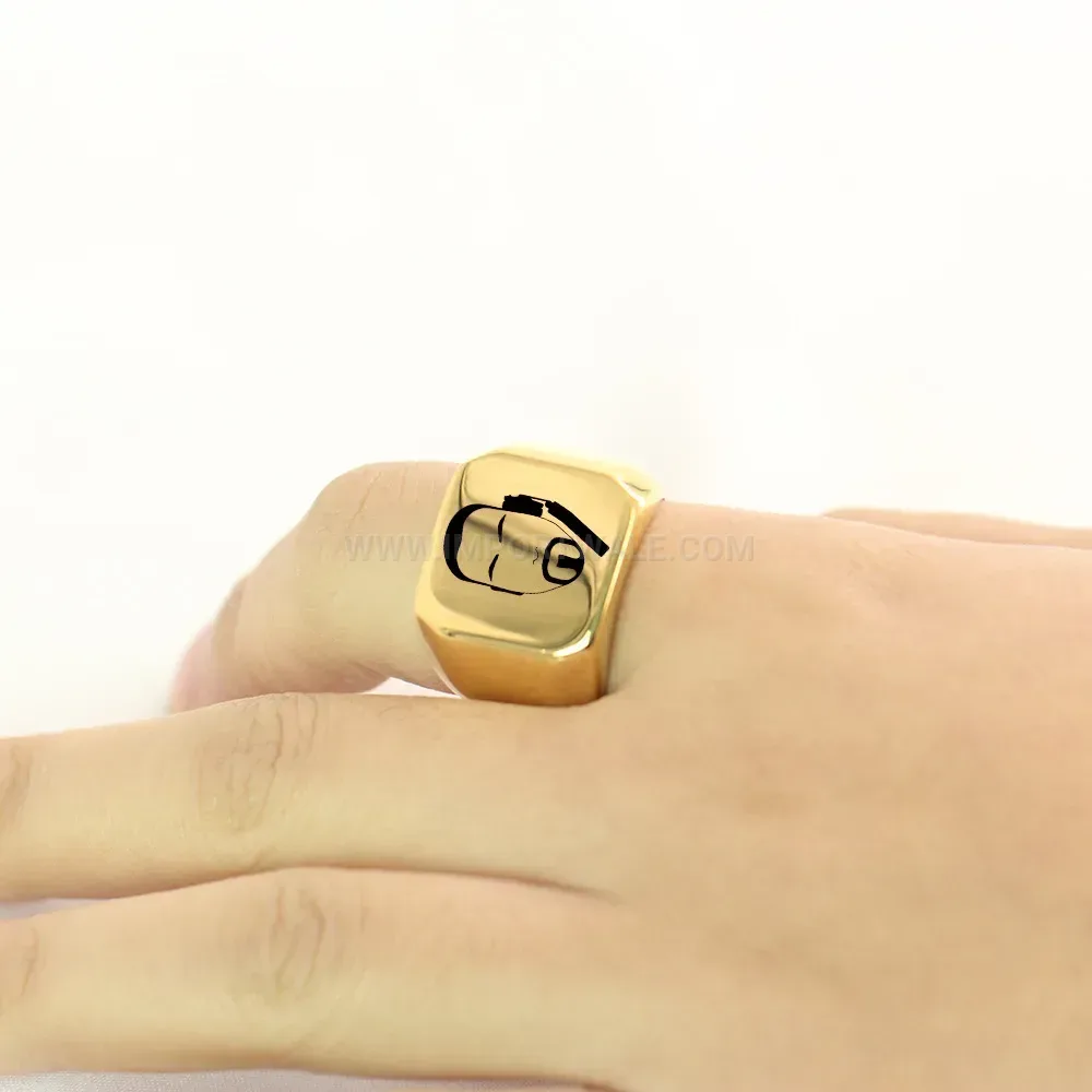 Chic Headphones Motif Cast Stainless Steel Square Ring