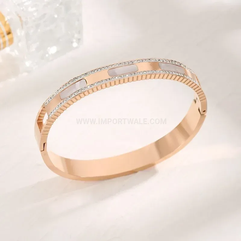 Fashion White Shell and Rhinestone Titanium Steel Bangle