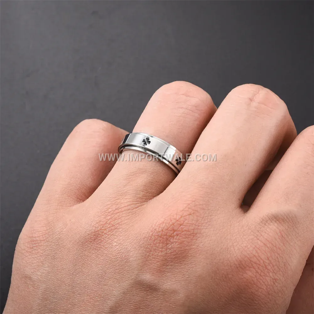 Etched Four Leaf Clover Stainless Steel Spinner Ring