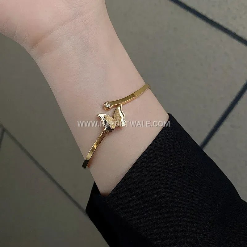 Handwoven Heart Crystal Leather Beaded Bracelet