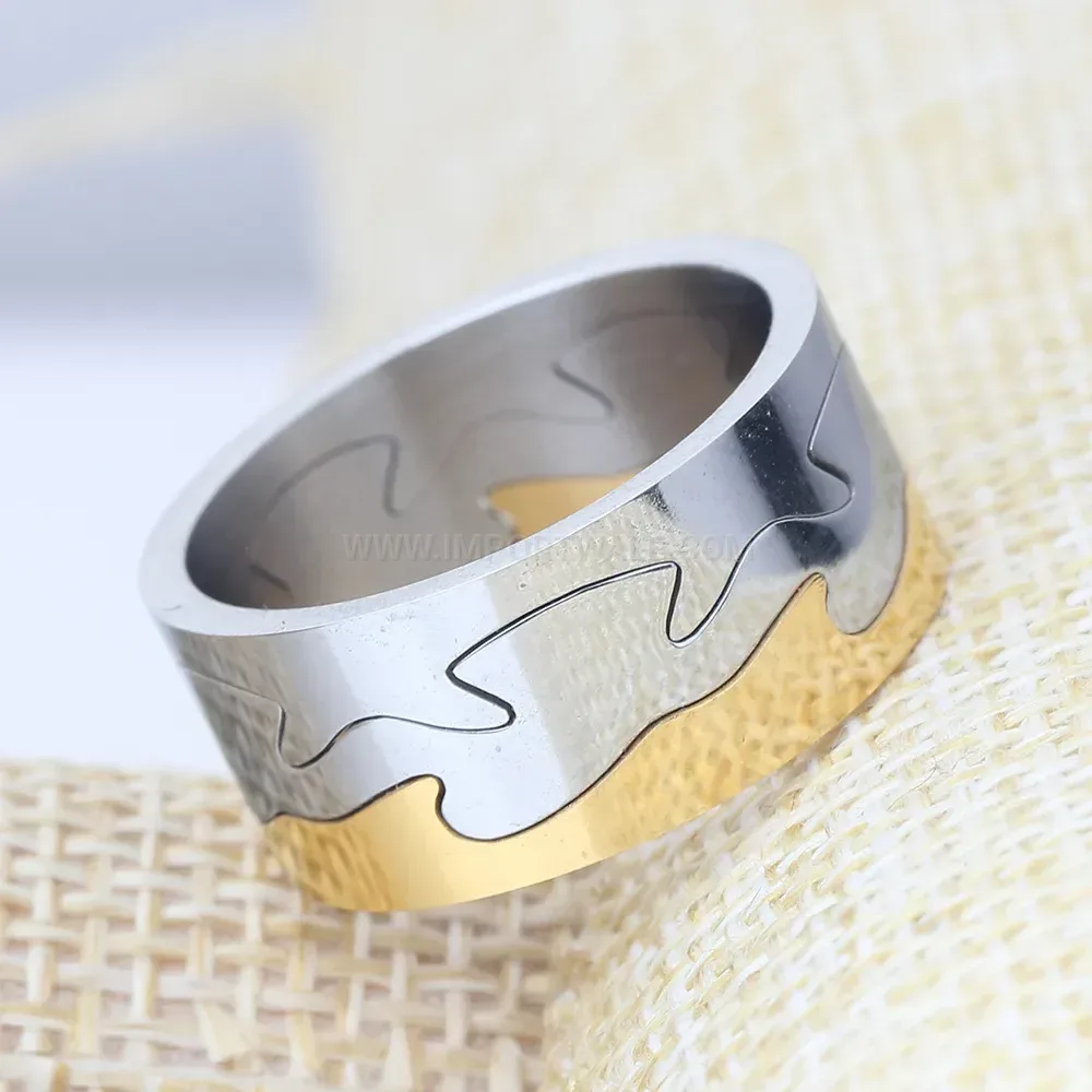 Trendy Two Tone Crackle Finish Stainless Steel Band Ring
