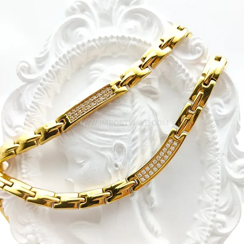 Elegant Titanium Steel Magnetic Zirconia Inlaid Chain Bracelet