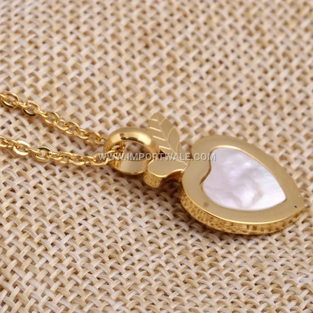 Gold Stainless Steel Shell Apple Heart Pendant Necklace