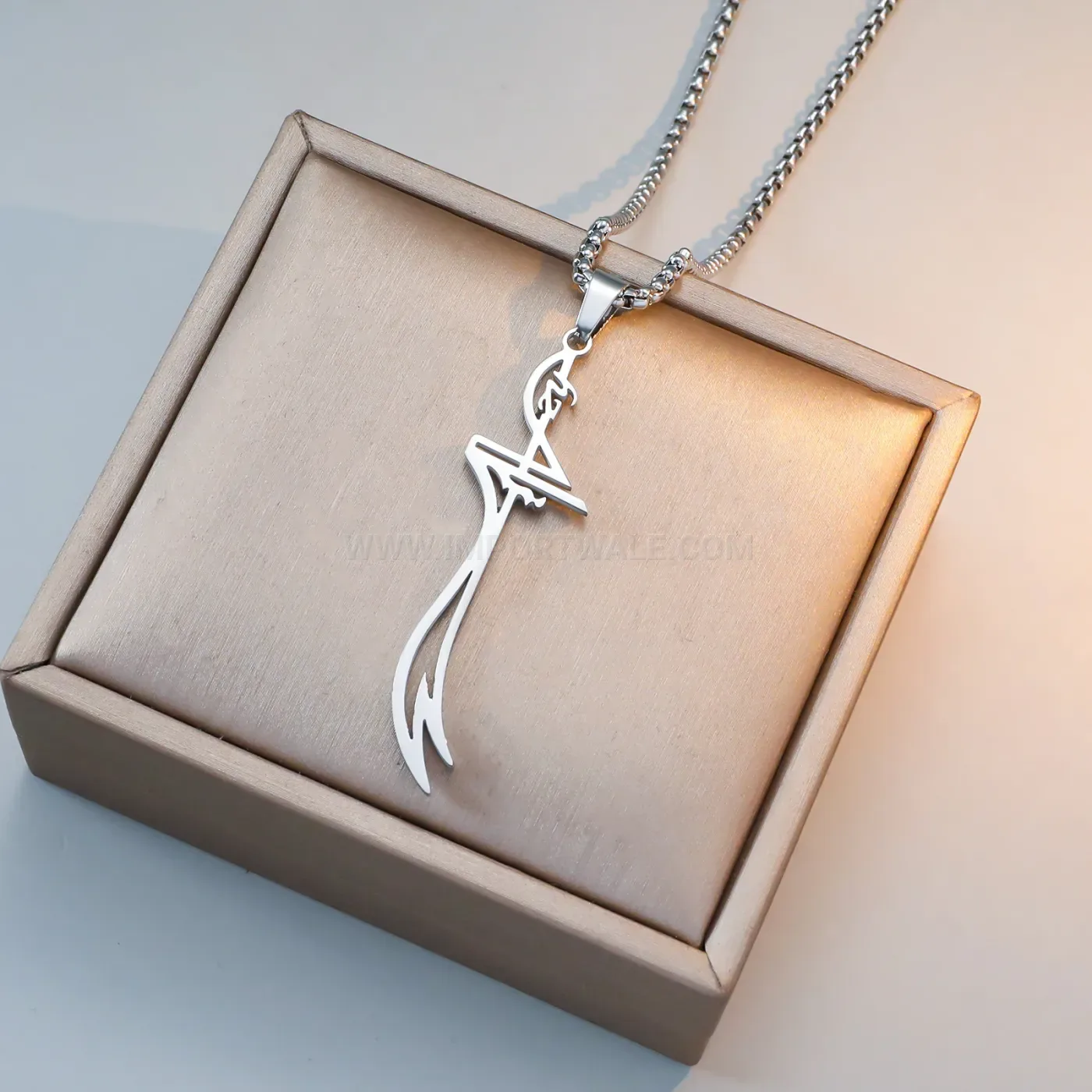 Trendy 18K Gold Plated Stainless Steel Arabic Calligraphy Pendant Necklace