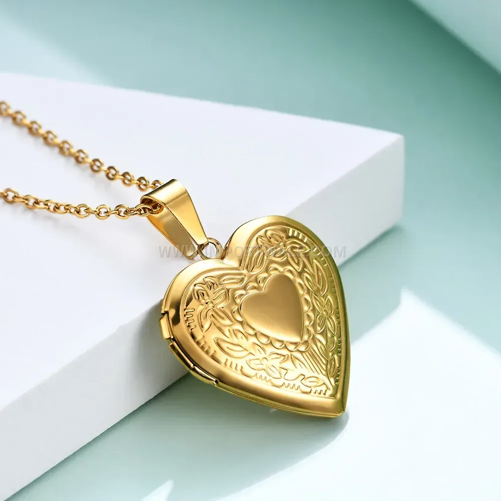 Patterned Heart Stainless Steel Openable Locket Pendant Necklace