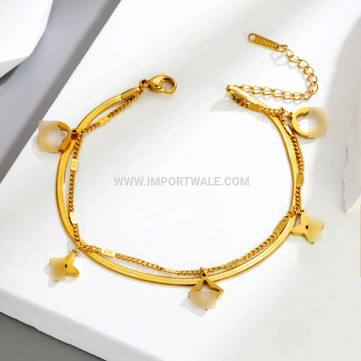 Elegance Four Leaf Clover Anti Tarnish Premium Anklet