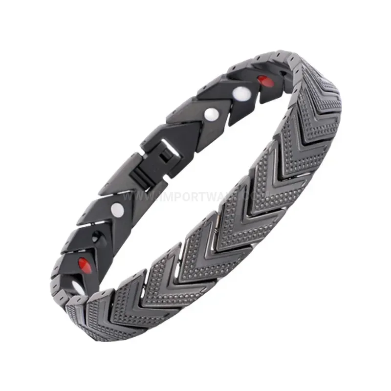 Bold Arrowhead Pattern Titanium Steel Bio Magnetic Bracelet