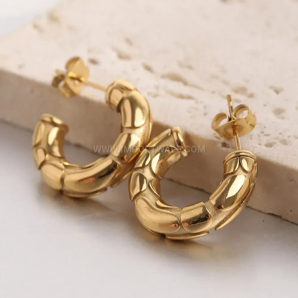Embossed Snake Pattern Stainless Steel C Hoop Earrings