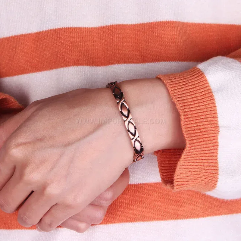 Modern Minimalist Copper Fish Bio Magnetic Charm Bracelet