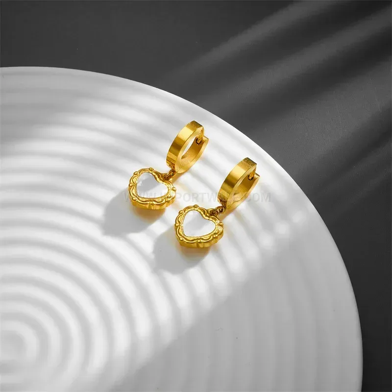 Modern Gold Plated Heart Pendant Necklace And Earring Stainless Steel Set