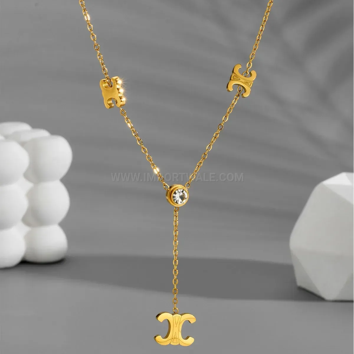 Premium French Style 18K Gold Plated Arc De Triomphe Stainless Steel Necklace