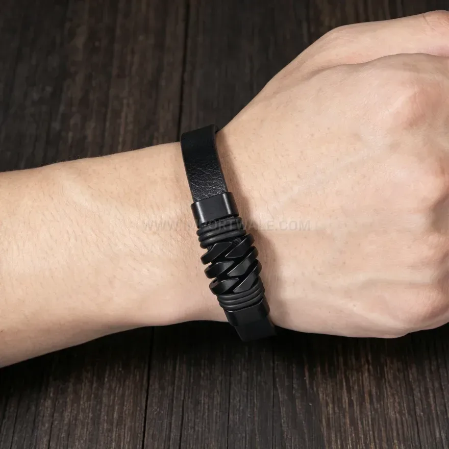 Fashion Minimalist Leather Cord Bracelet With Stainless Steel Clasp