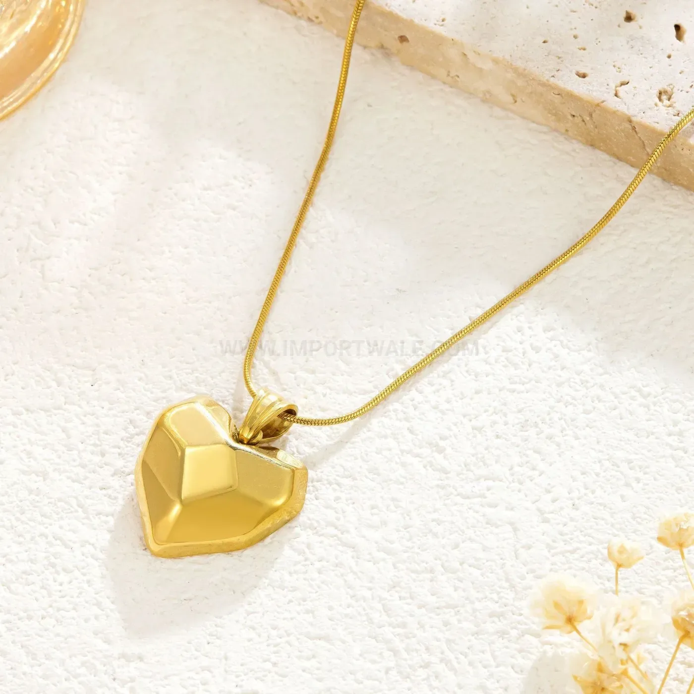 Premium Geometric Faceted Heart Stainless Steel Choker Necklace