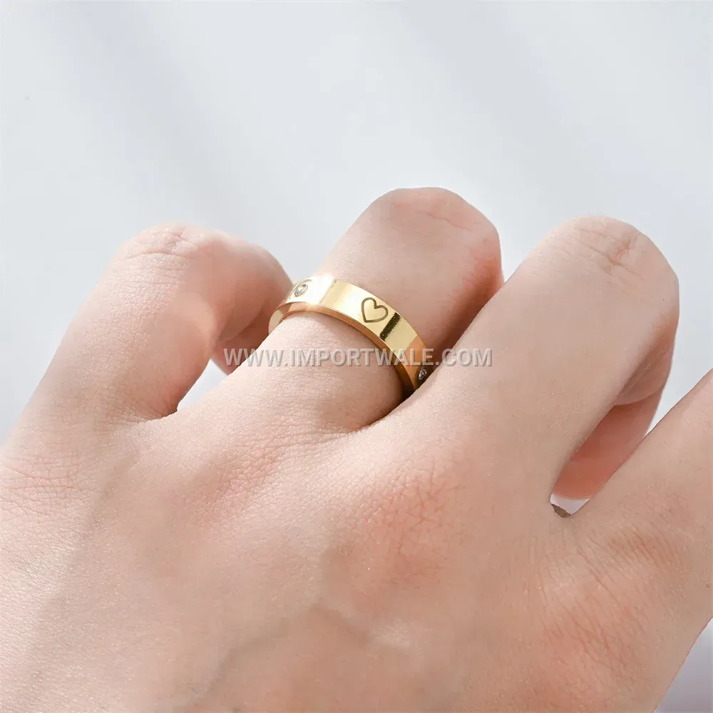 Sparkling Crystal Heart Stainless Steel Band Ring