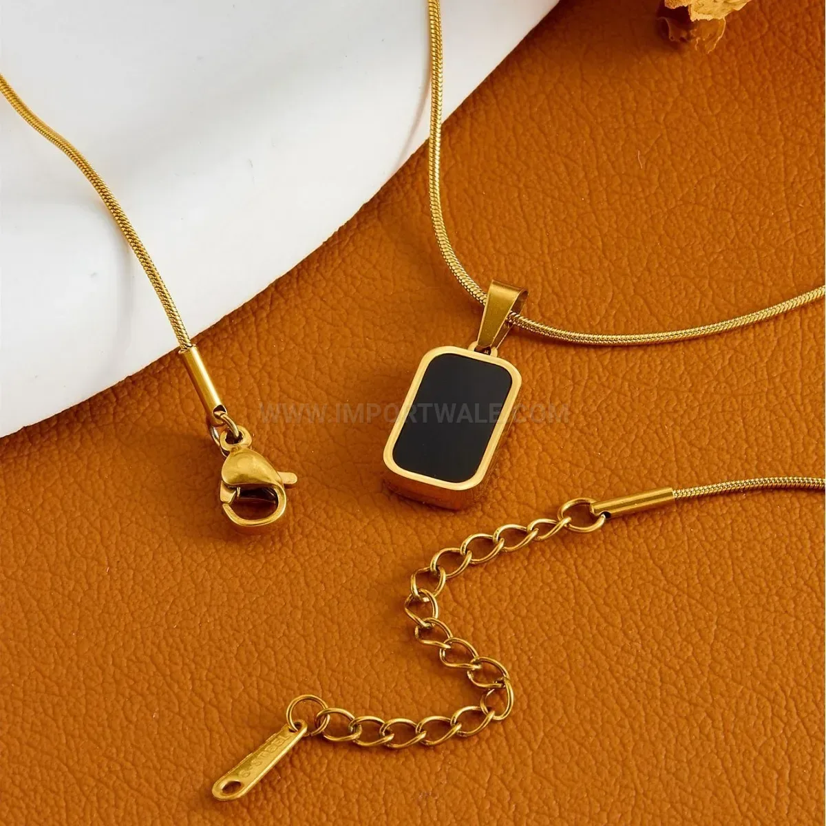 Fashion Double-Sided Black and White Rectangular Tag Titanium Necklace