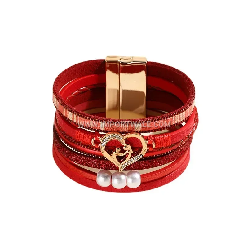 Engraved Leather Heart Pendant Pearl Bracelet with Magnetic Clasp