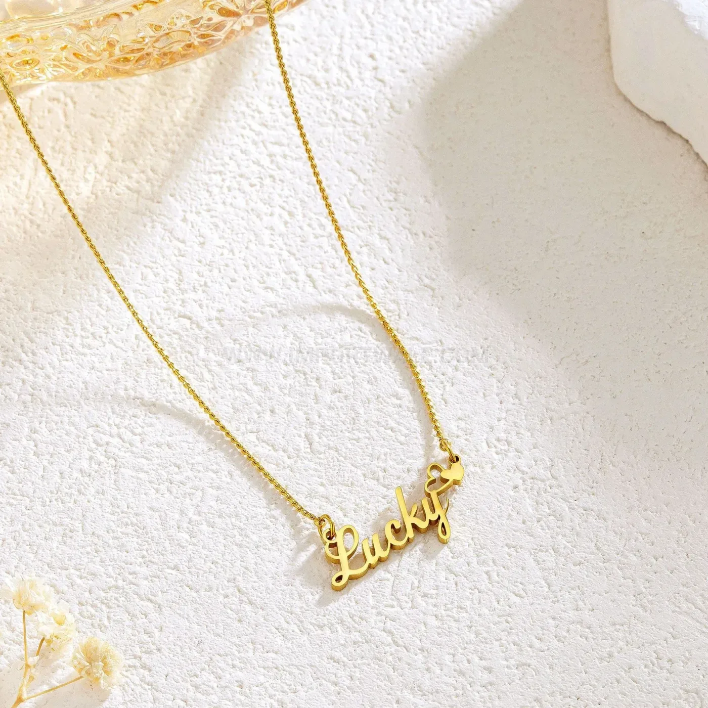 Chic Minimalist Stainless Steel Lucky Heart Pendant Short Choker Necklace