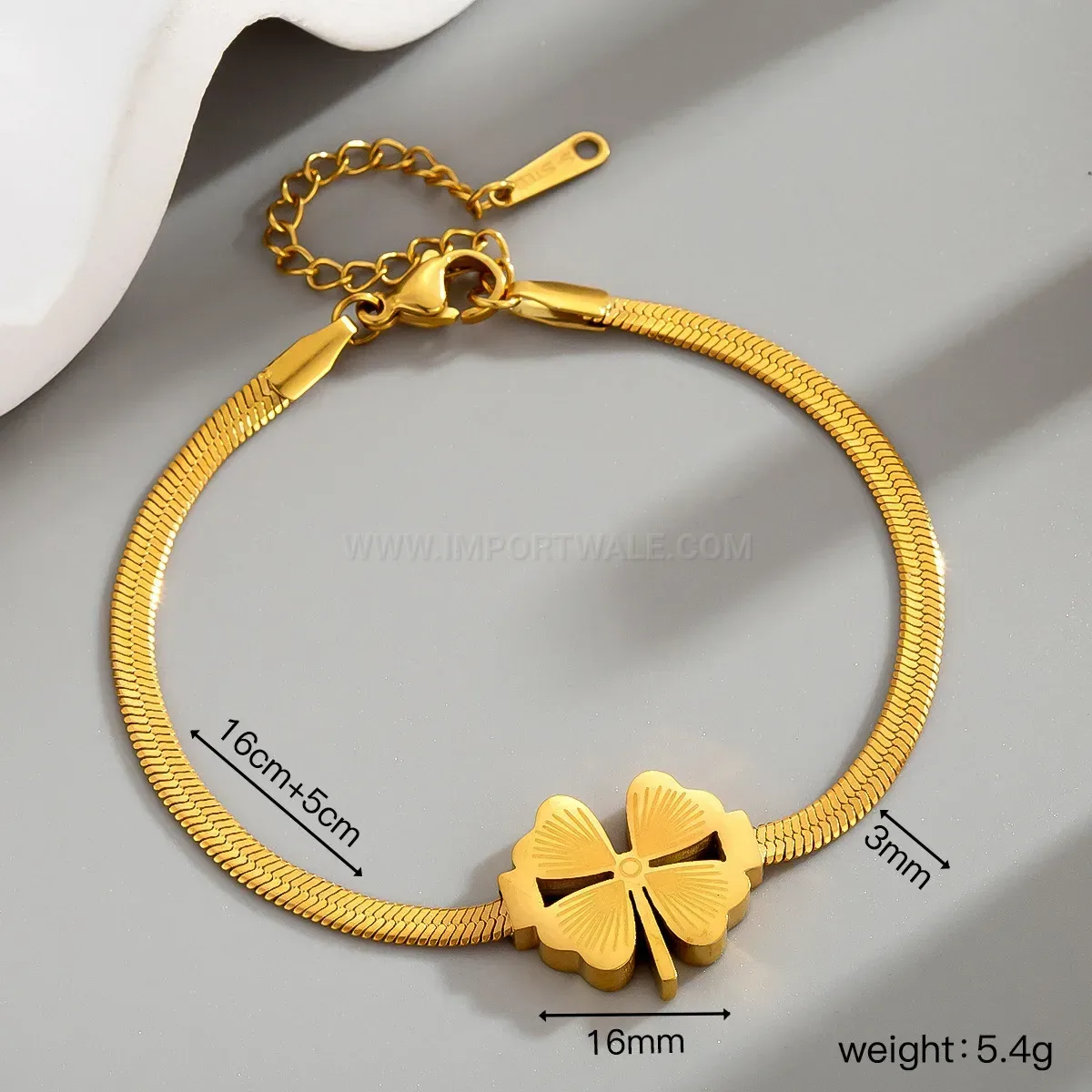 Elegant Minimalist Stainless Steel Four Leaf Clover Bracelet