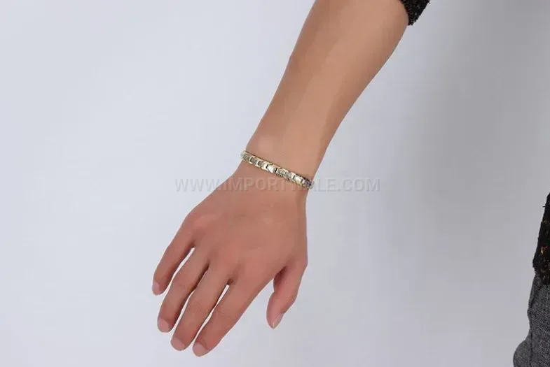 Chic Minimalist Titanium Steel Bio Magnetic Link Bracelet