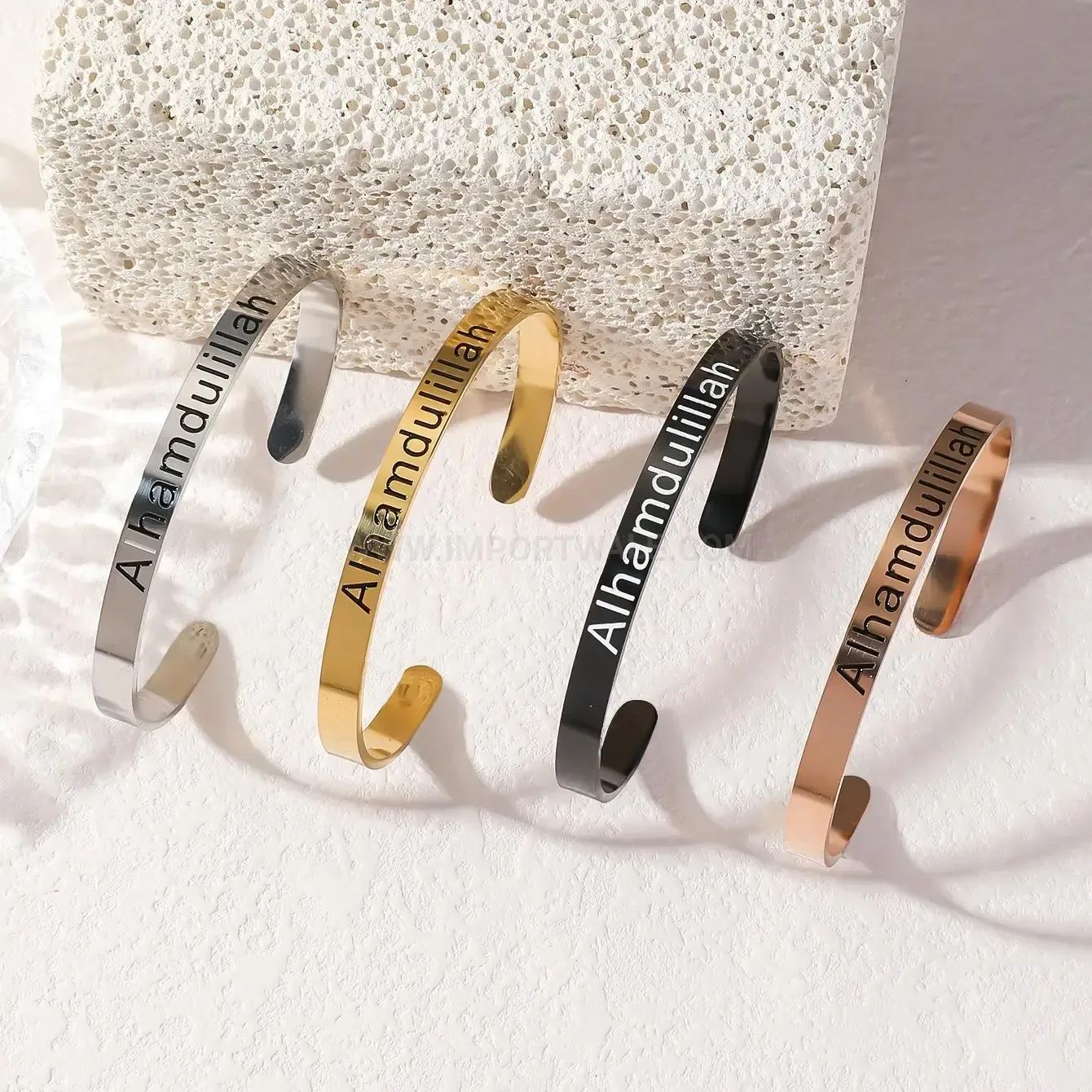 Minimalist Stainless Steel Arabic Script Bar Bangle
