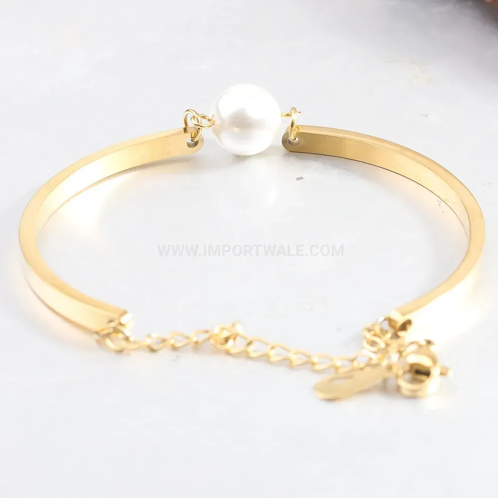 Elegant Minimalist Stainless Steel Bar Bracelet with Pearl Accent