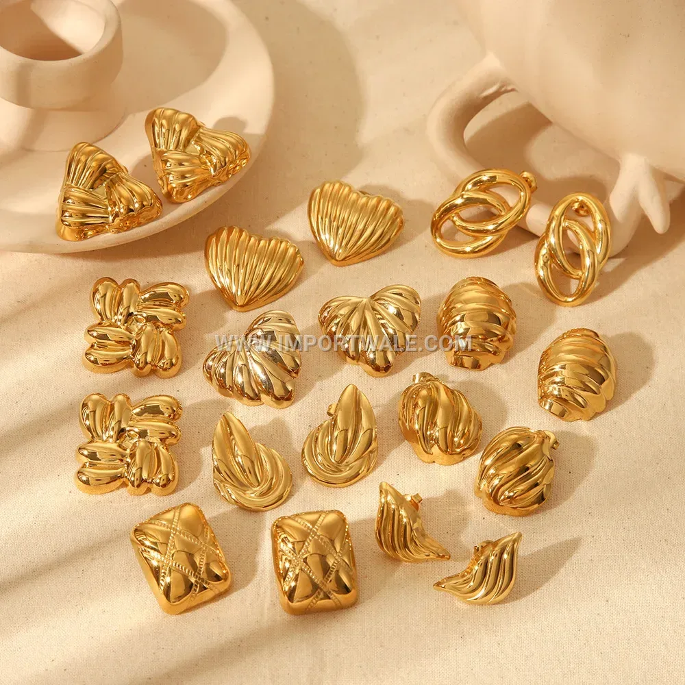 Embossed 18K Gold Plated Titanium Steel Molded Stud Earrings
