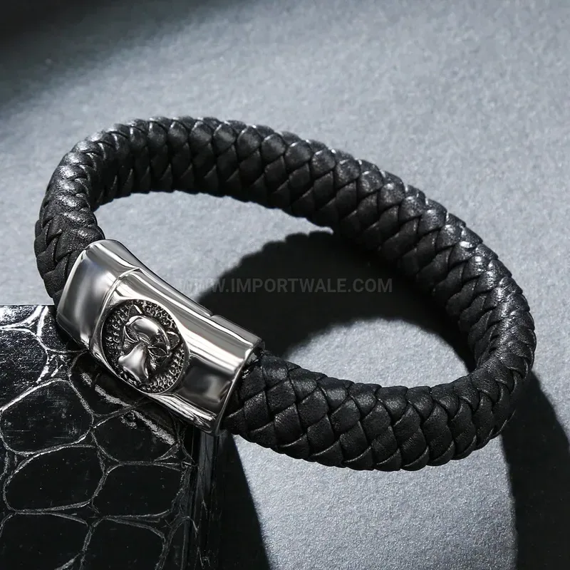 Wolf Head Stainless Steel Stitched Leather Men's Bracelet