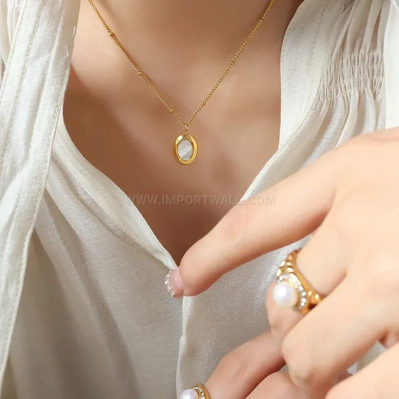 Gold Plated Titanium Steel Oval Shell Inlay Pendant Necklace