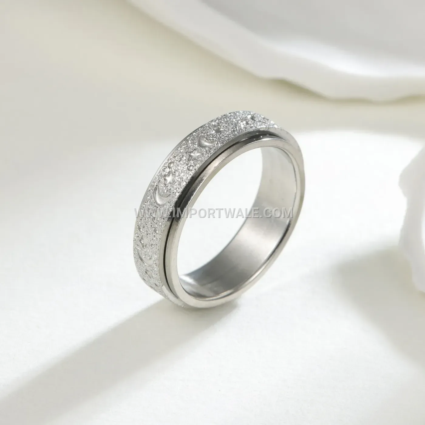 Frosted Stainless Steel Rotatable Spinner Band Ring