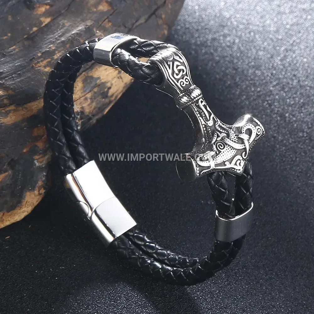 Tri-Tone V-Shape Stainless Steel Geometric Link Bracelet