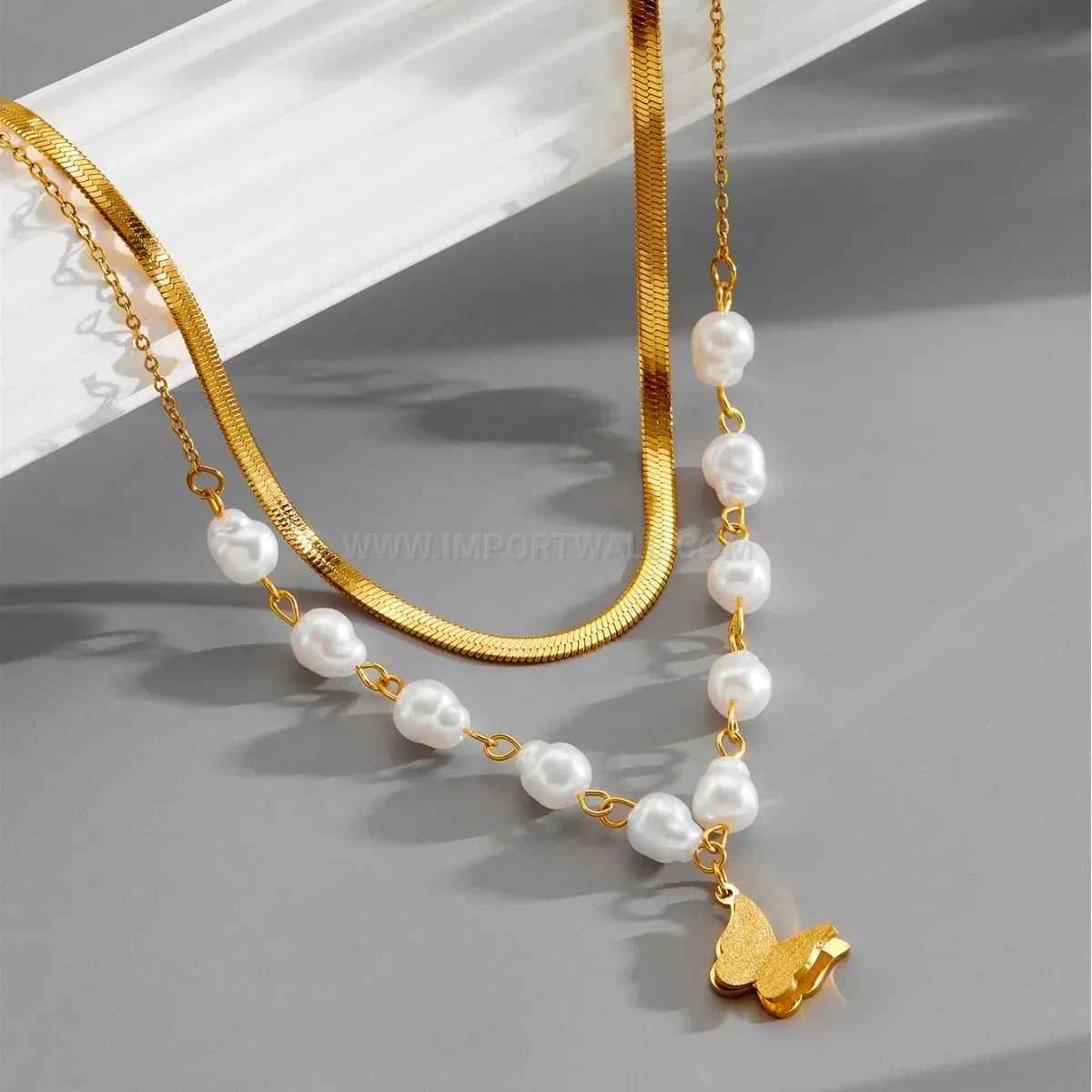 Chic Gold Titanium Steel Layered Pearl Butterfly Pendant Necklace