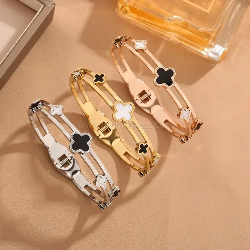 Elegant Shell Four Leaf Clover Geometric Titanium Steel Bangle Bracelet