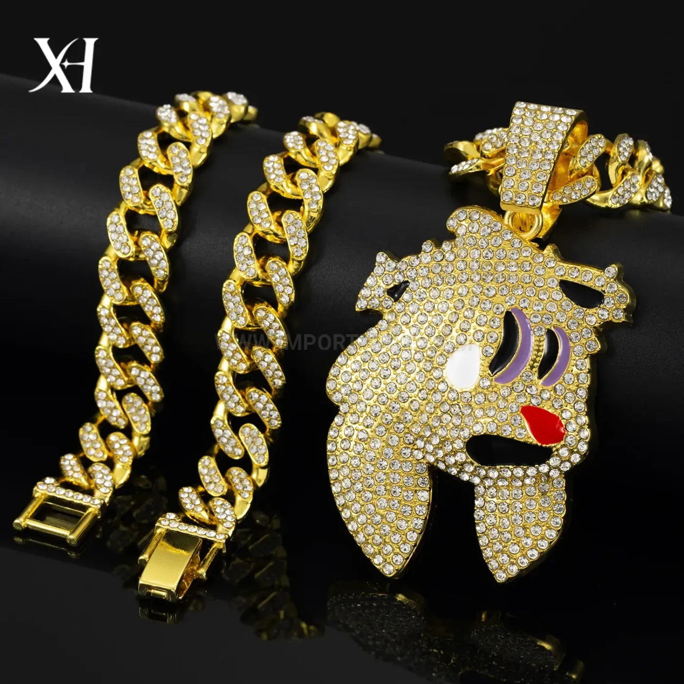 Premium Layered Magic Rabbit Pendant Cuban Chain Necklace