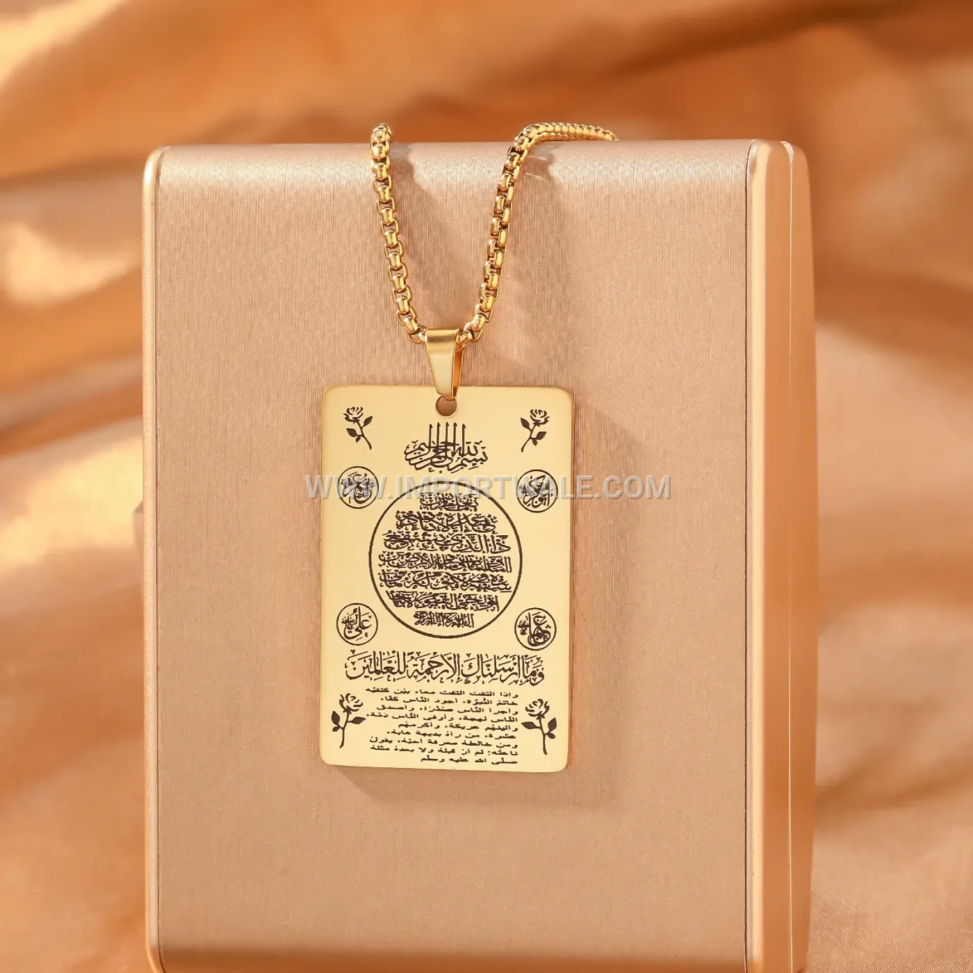 Stainless Steel Ayatul Kursi Calligraphy Floral Pendant Necklace