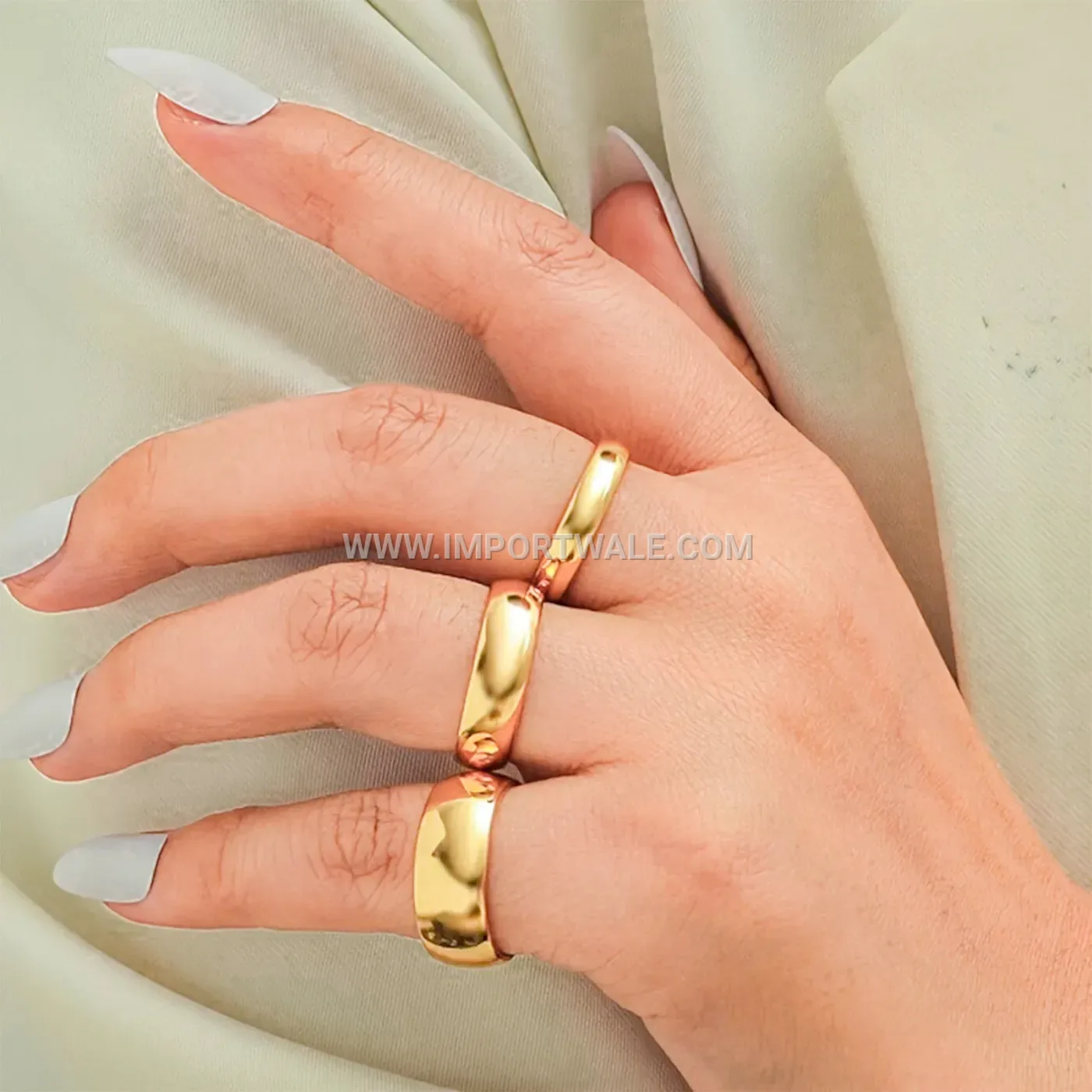 Minimalist Curved Smooth Stainless Steel Band Ring