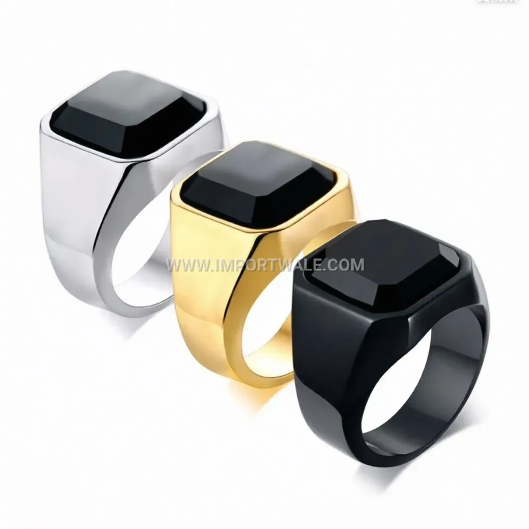 Square Black Gemstone Titanium Steel Signet Ring for Men