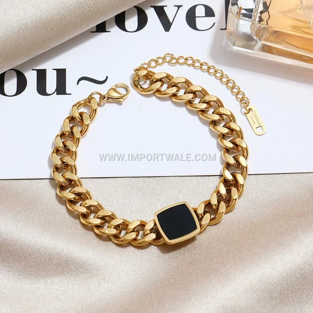 Women's Geometric Square Link Titanium Steel Bracelet with Quartz Accent