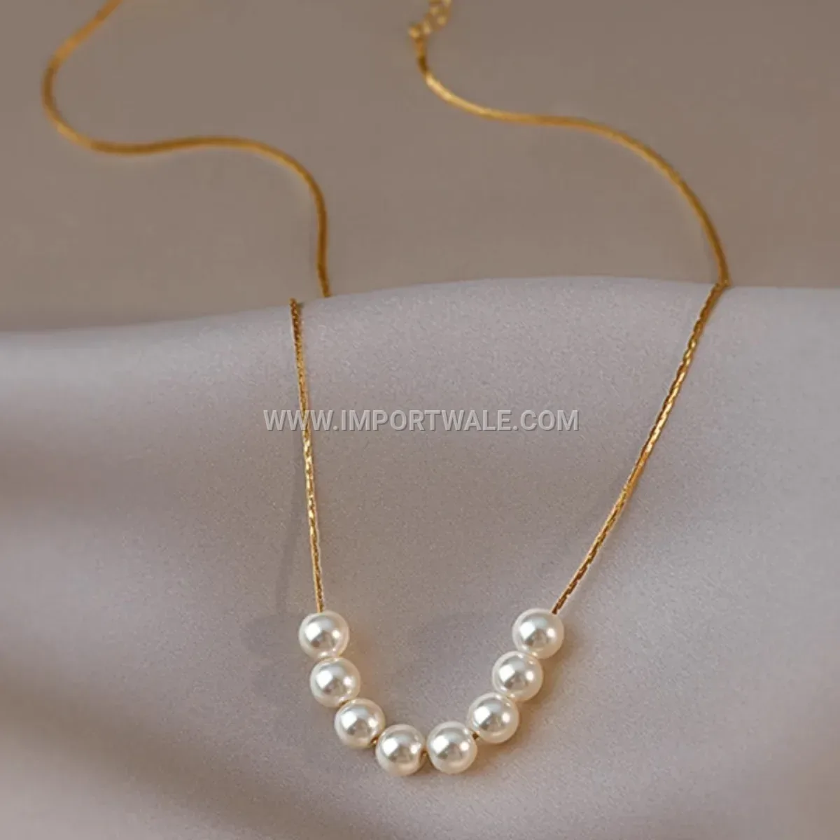 Elegant Freshwater Pearl Pendant Gold Plated Stainless Steel Link Chain Necklace