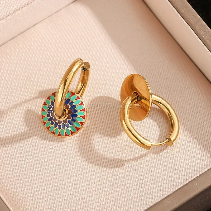 Bold Enameled Daisy Pattern Titanium Steel Jewelry Set