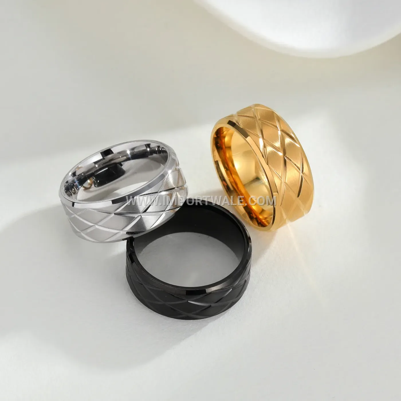 Engraved Lattice Pattern Stainless Steel Band Ring