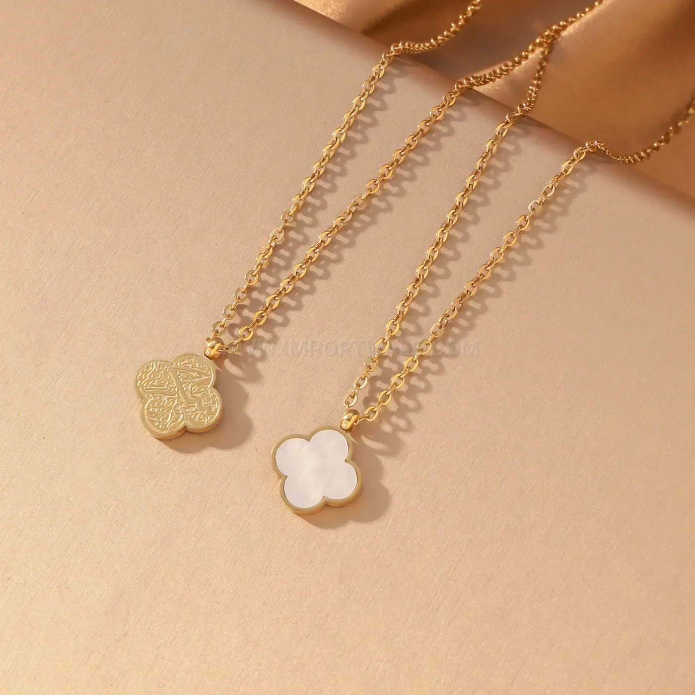 Gold Plated Stainless Steel Double-Sided Clover Islamic Calligraphy Necklace