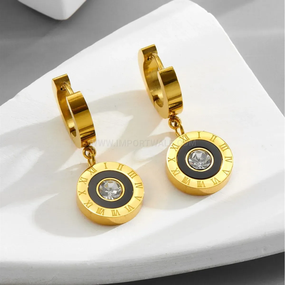 Roman Numeral Rhinestone Titanium Steel Pendant Necklace