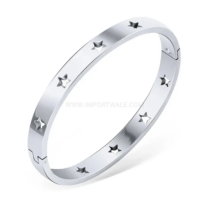 Cutout Five-Point Star Titanium Steel Clasp Bangle