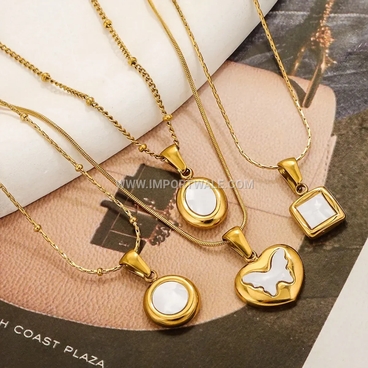 Gold Plated Stainless Steel Shell Pendant Link Chain Necklace