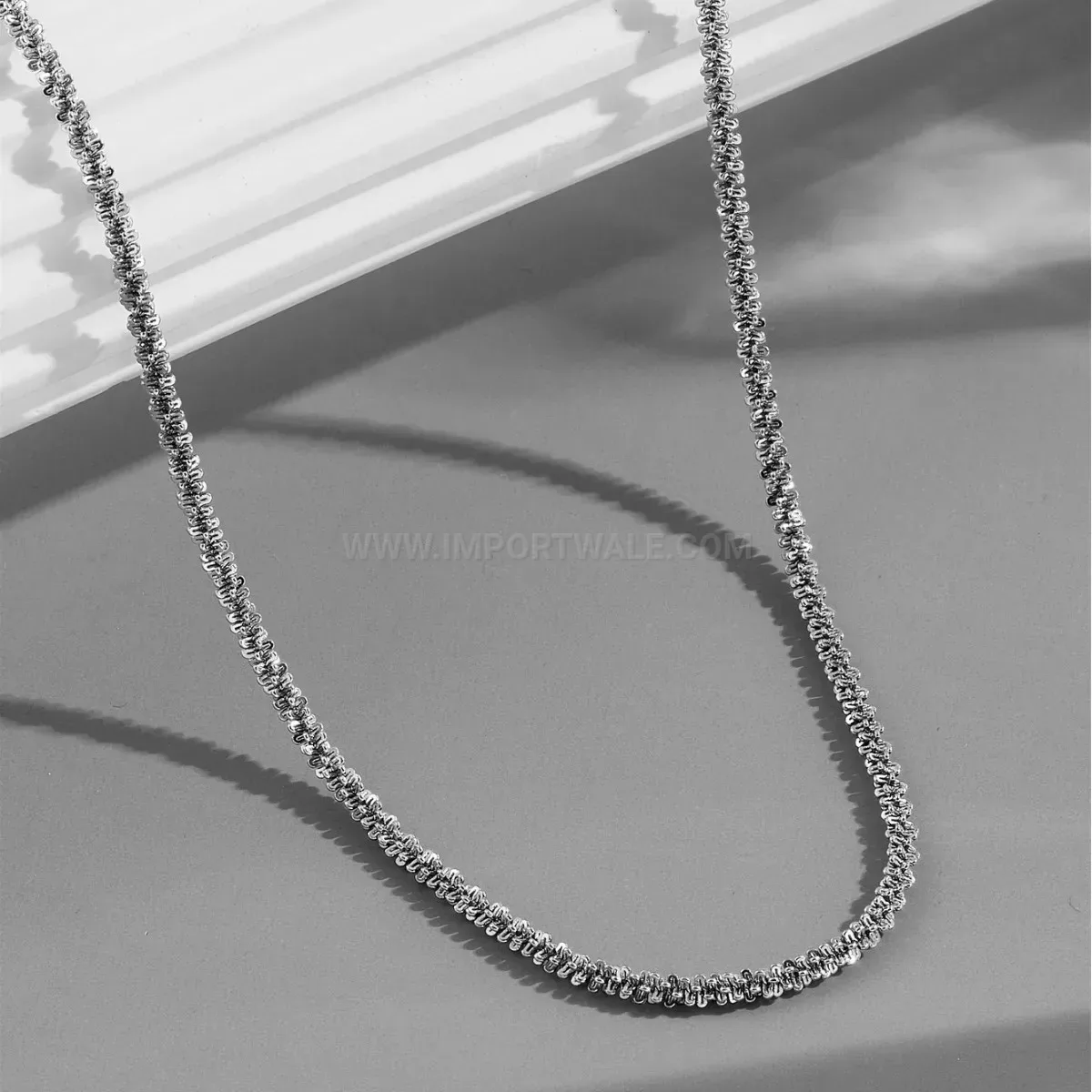 Modern Shimmering Stainless Steel Starry Chain Link Choker Necklace