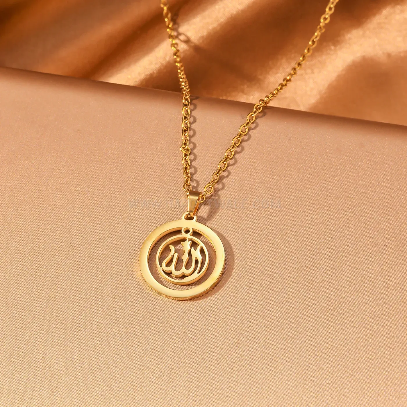 Stainless Steel Heart Pendant Necklace with Islamic Arabic Script