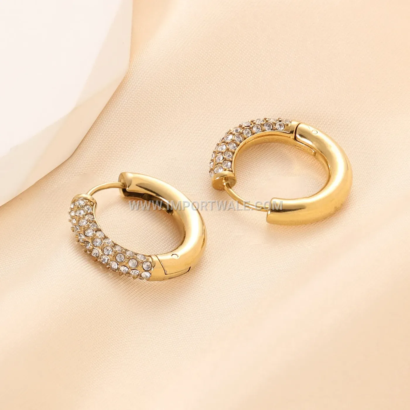 Thick Stainless Steel C-Shaped Half Moon Stud Earrings