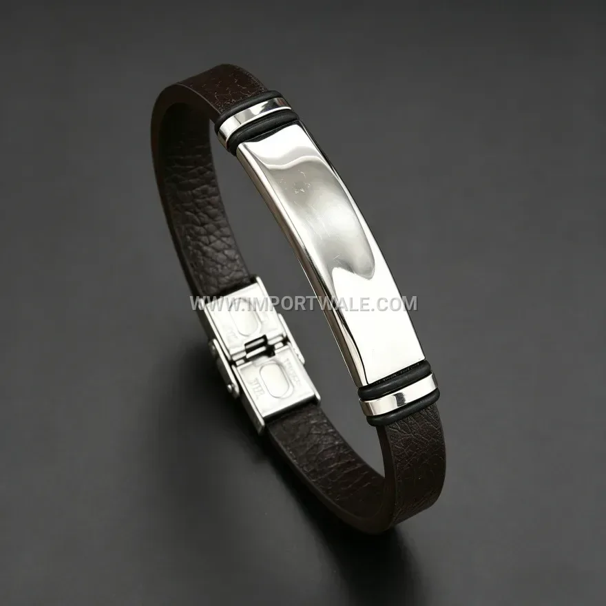 Smooth Leather Magnetic Clasp Bracelet with Alloy Accents