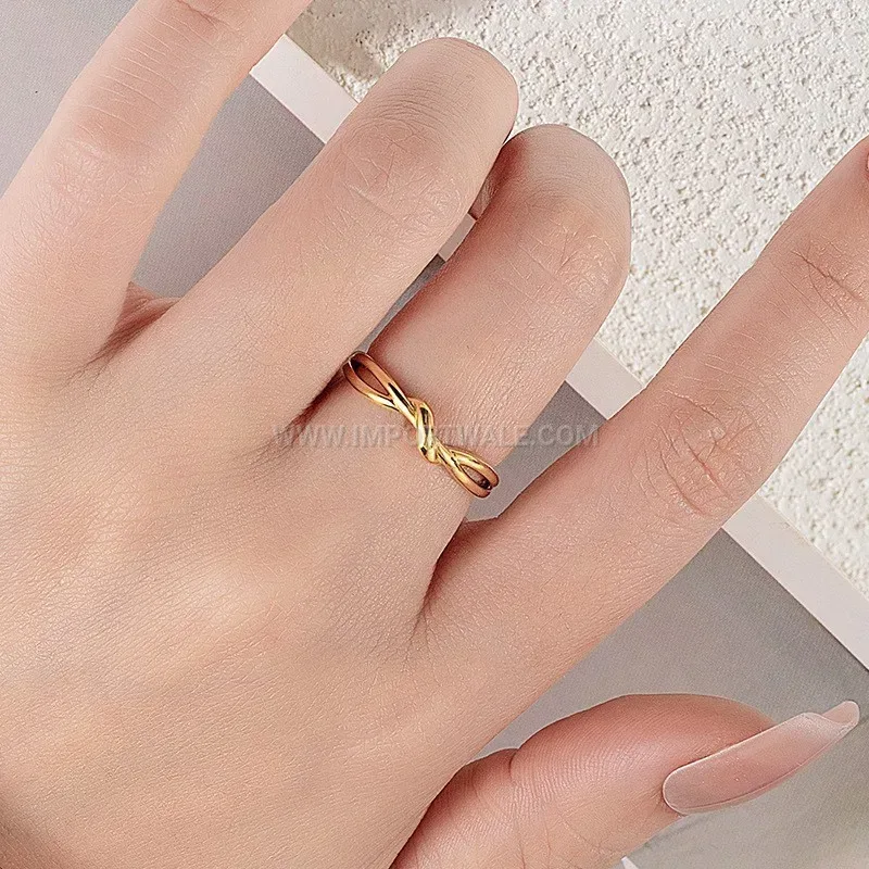 Twisted Knot 18K Gold Plated Titanium Steel Band Ring